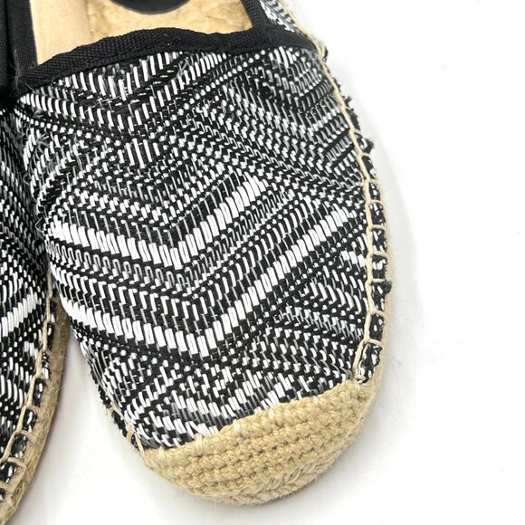 Sam Edelman Size 8 Lynn Black White Geometric Chevron Print Loafers Flats Shoes - Picture 4 of 12
